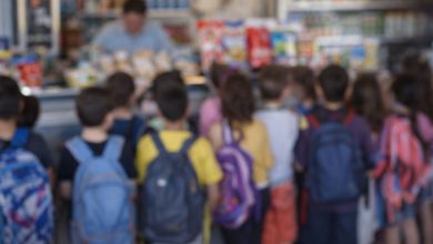 Dimos nafplieon timi ekkinisis 15 euro ana mathiti